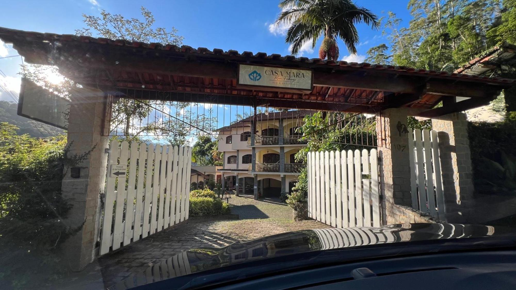 Casa Mara Bed and Breakfast Nova Friburgo Buitenkant foto