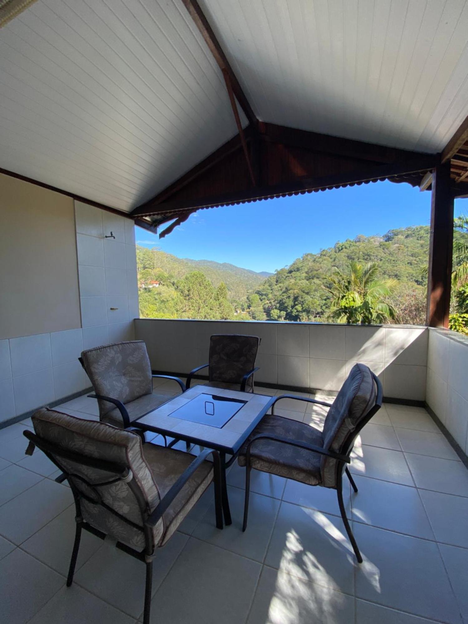 Casa Mara Bed and Breakfast Nova Friburgo Buitenkant foto